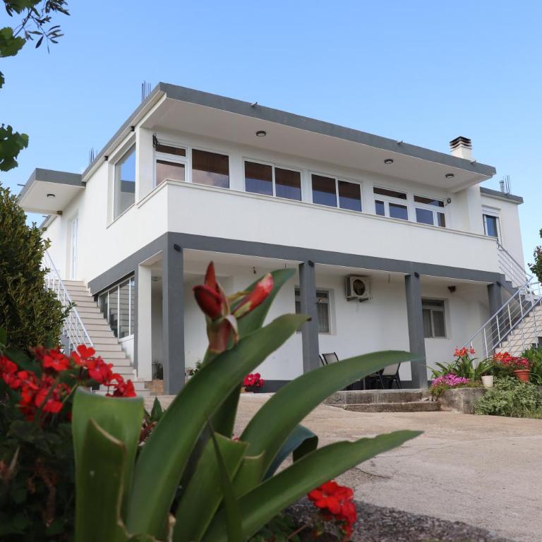 Panorama Hill Apartments Ulcinj - One-Bedroom Apartment - 1