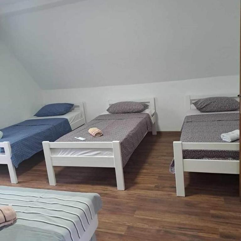 Kuća za odmor Noah - House with Swimming Pool - 4