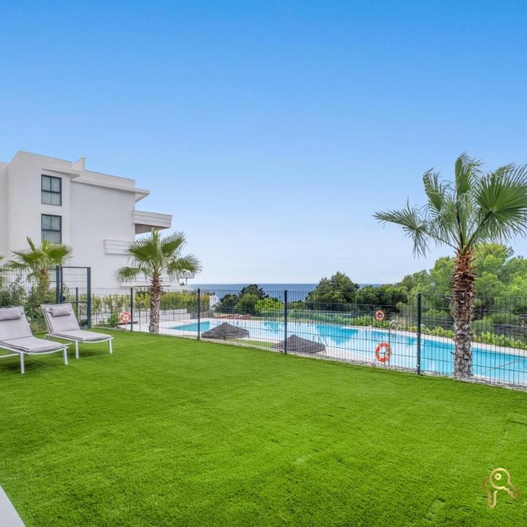 Sea view apartment with garden in Fuengirola - Apartamento de 2 dormitorios - 8