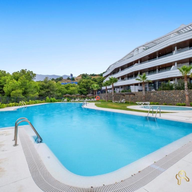 Sea view apartment with garden in Fuengirola - Apartamento de 2 dormitorios - 5