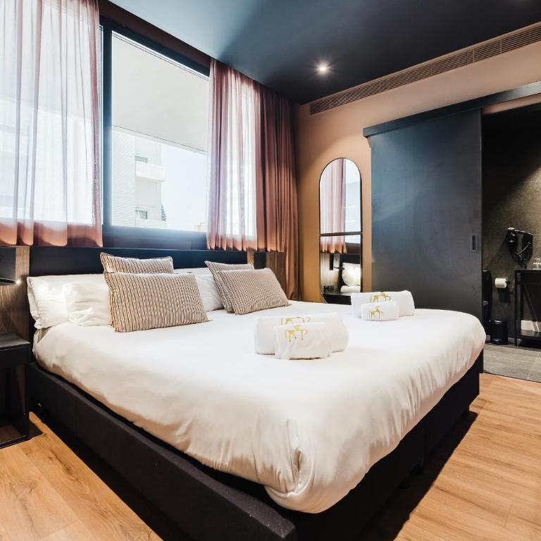 Hotel Arena Select - Small Double Room - 4