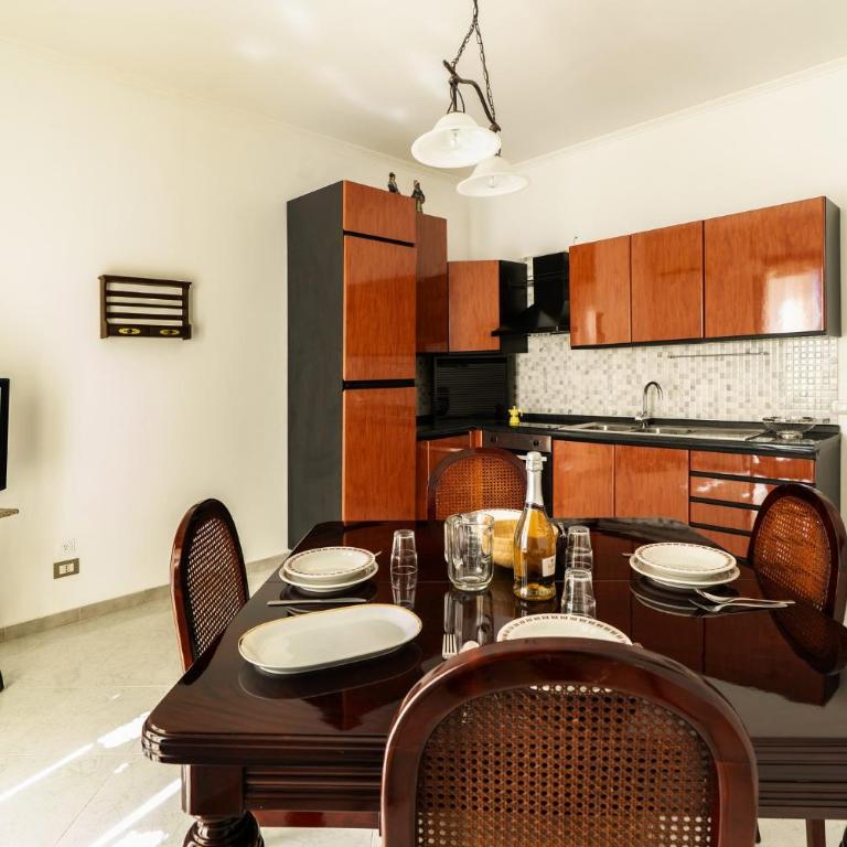 GuestHost - Attic Apartment with View in Trani - Two-Bedroom Apartment - 12