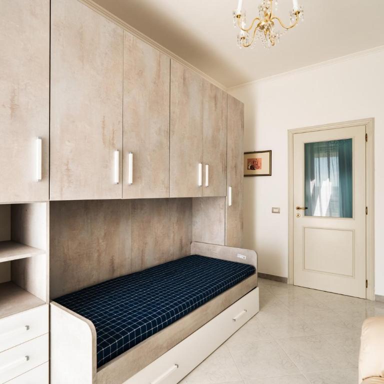 GuestHost - Attic Apartment with View in Trani - Two-Bedroom Apartment - 21