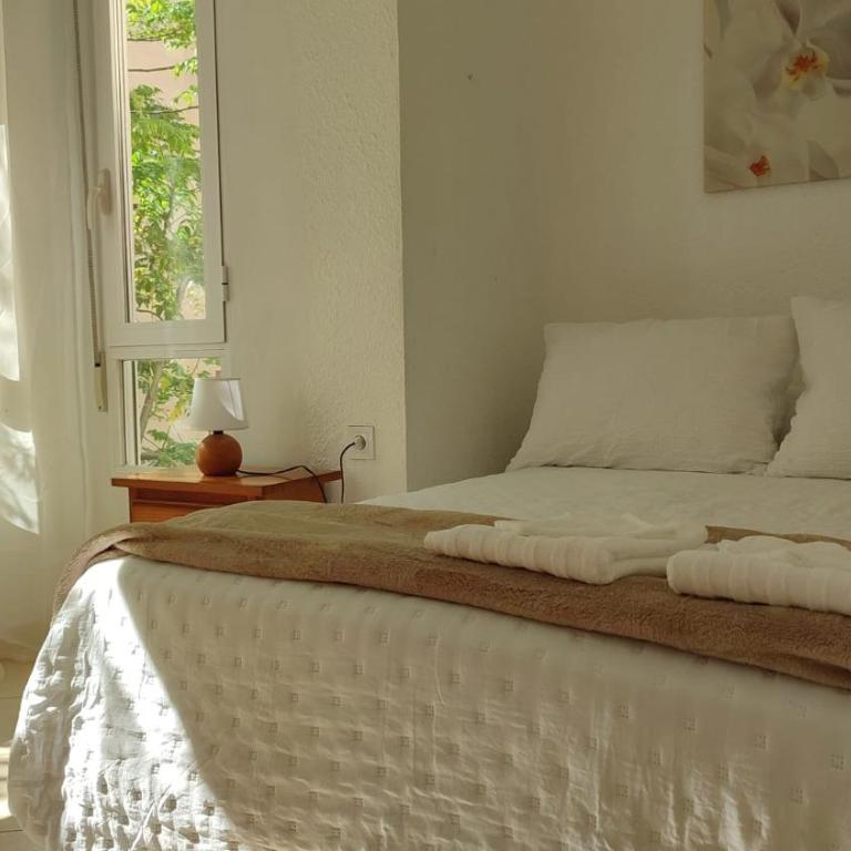 Mercado Central - LA CASA DEL ARBOL - Three-Bedroom Apartment - 2