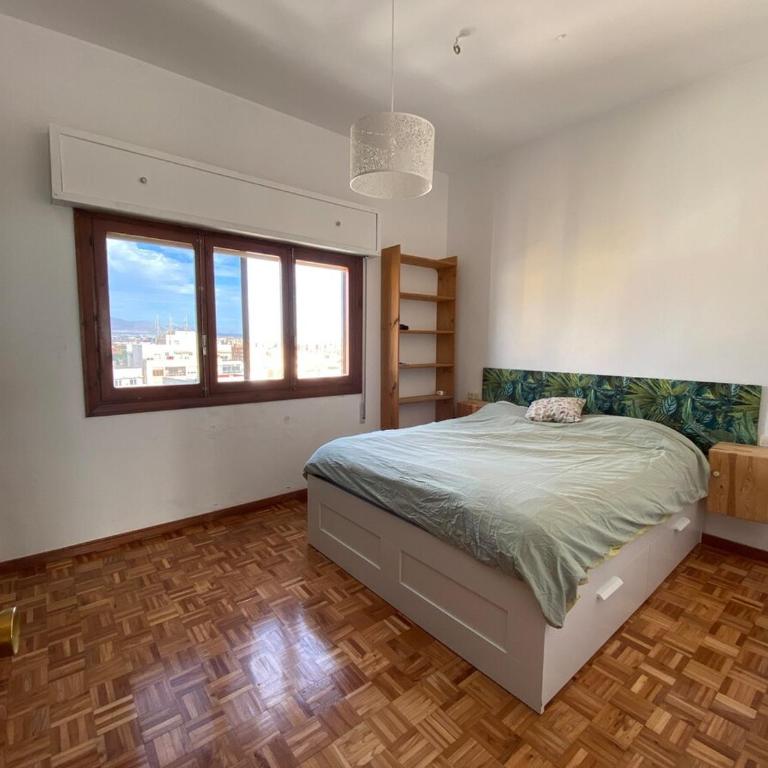 Apartamento-sobreático 1 linea de playa - Apartamento de 1 dormitorio - 2
