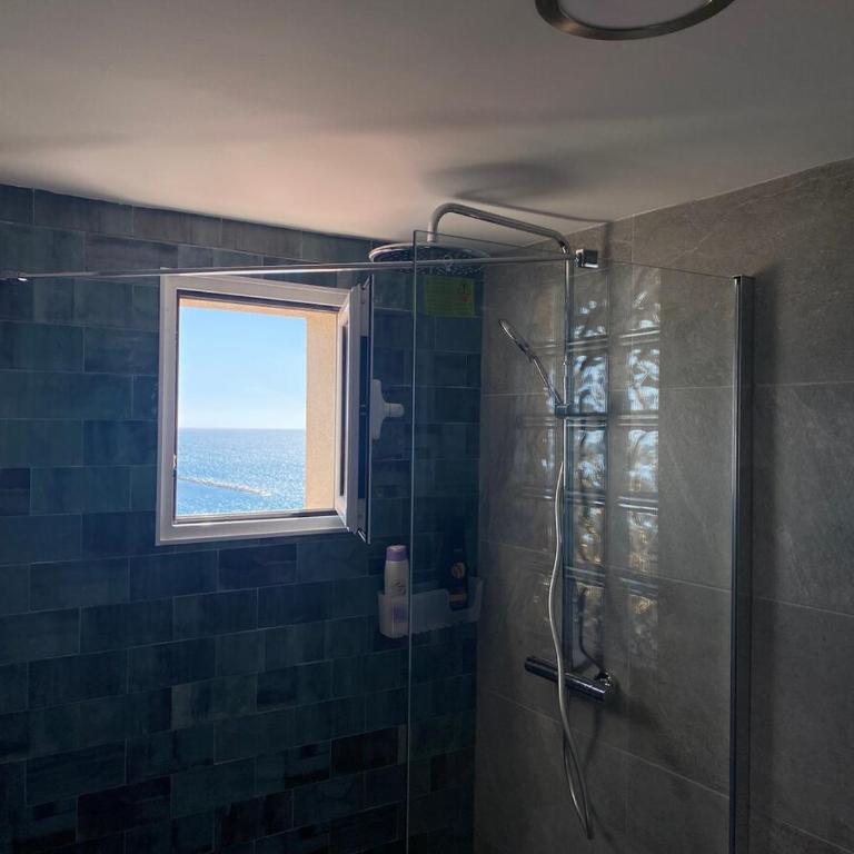 Apartamento-sobreático 1 linea de playa - Apartamento de 1 dormitorio - 8
