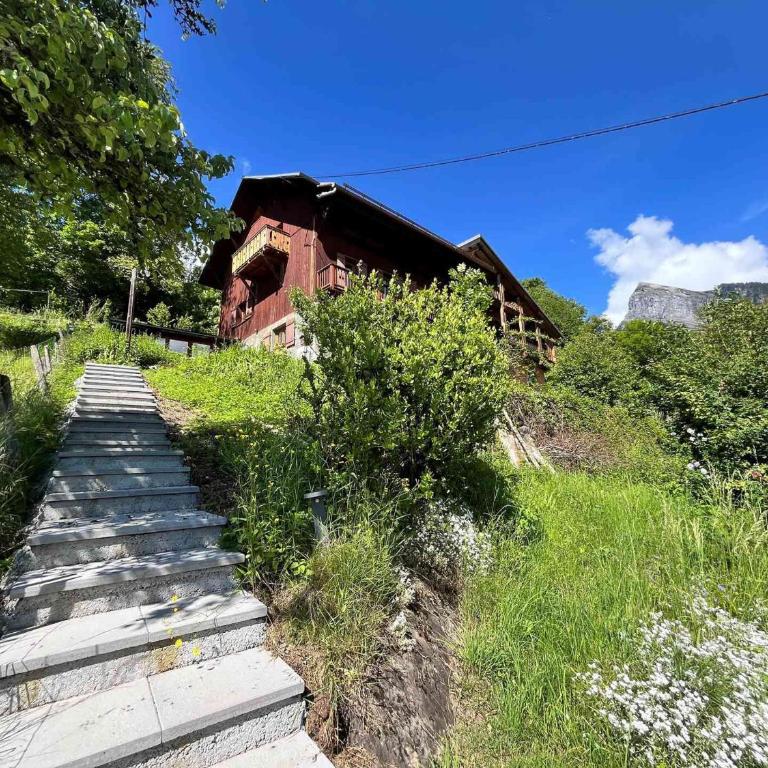 Appartement pour 14 pers, rénové, animaux acceptés, parking - FR-1-624-92 - Apartment - 15