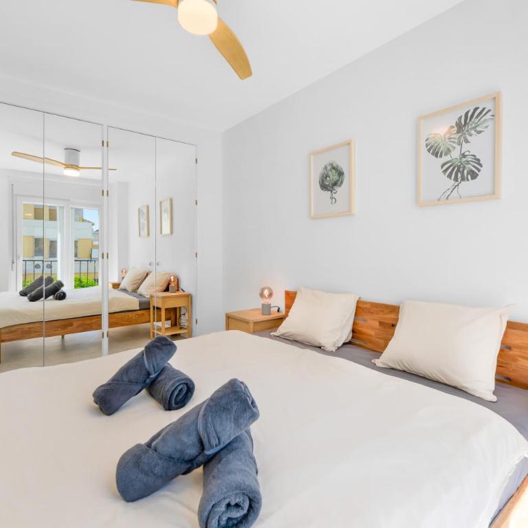 Lale Verde - Modern 2BR with sea views, 2 pools and garage - Apartamento de 2 dormitorios con balcón y vistas al mar - 8