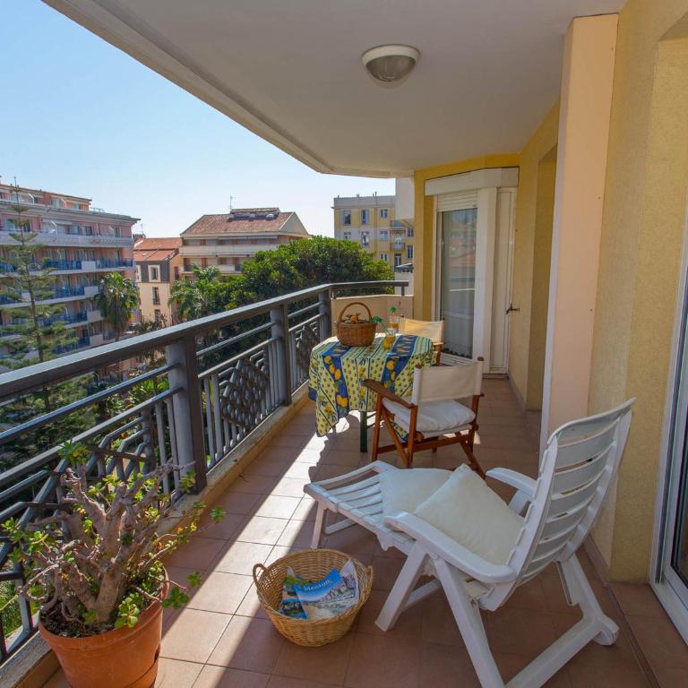 Grand 2P climatisé, terrasse, parking, centre Menton, commerces & plages à pied - FR-1-196-189 - Apartment (4 Adults) - 7
