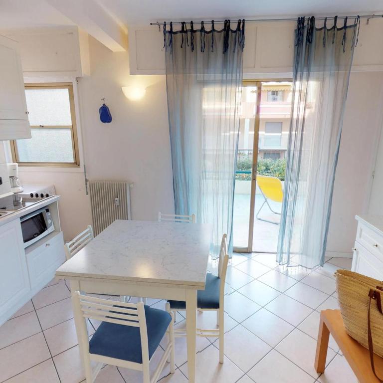 2P calme avec terrasse et garage privé à Menton - FR-1-196-210 - Appartement (4 Adultes) - 11