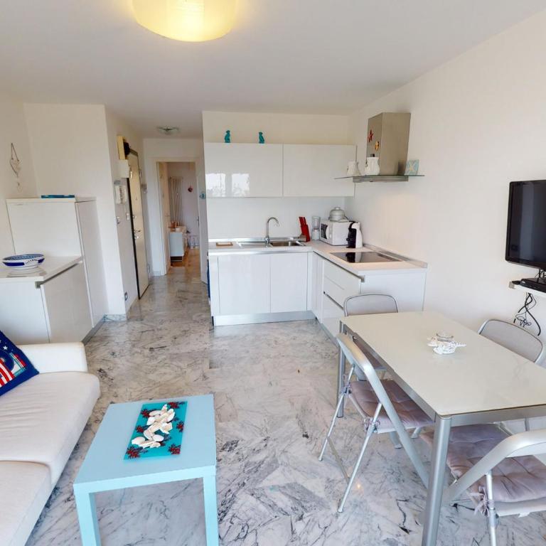 Agréable 2 pièces rénové avec balcon, Menton - FR-1-196-302 - Appartement - 13