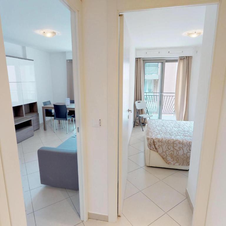 Charmant 2P moderne avec terrasse, parking privé, en plein centre de Menton, à 2 pas de la mer - FR-1-196-200 - Appartement (4 Adultes) - 10