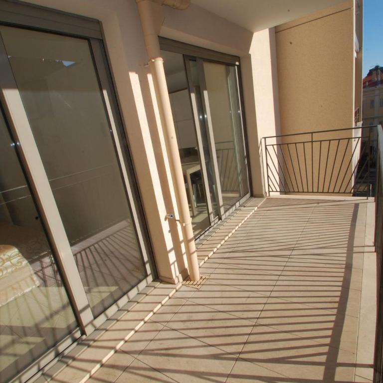 Charmant 2P moderne avec terrasse, parking privé, en plein centre de Menton, à 2 pas de la mer - FR-1-196-200 - Appartement (4 Adultes) - 13