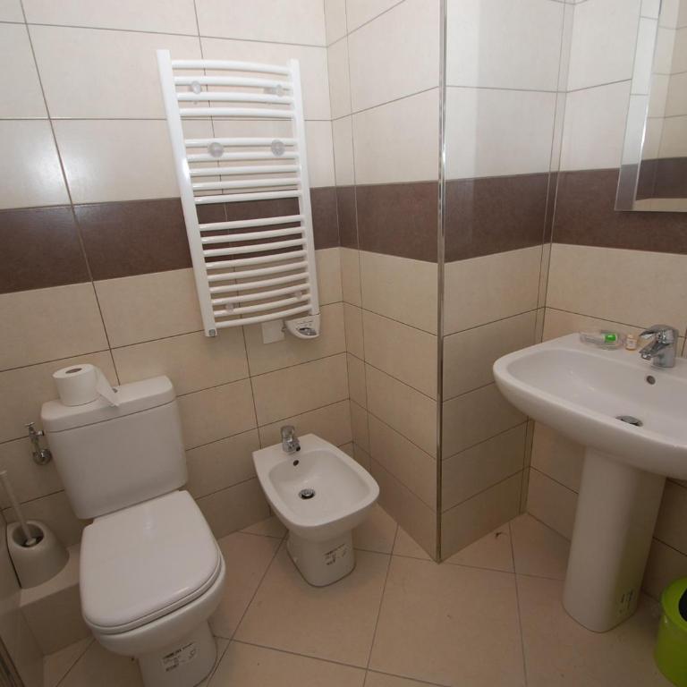 Charmant 2P moderne avec terrasse, parking privé, en plein centre de Menton, à 2 pas de la mer - FR-1-196-200 - Appartement (4 Adultes) - 15