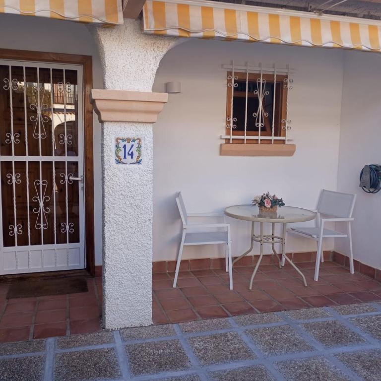 Gran Vista - playa y piscina - Two-Bedroom House - 13