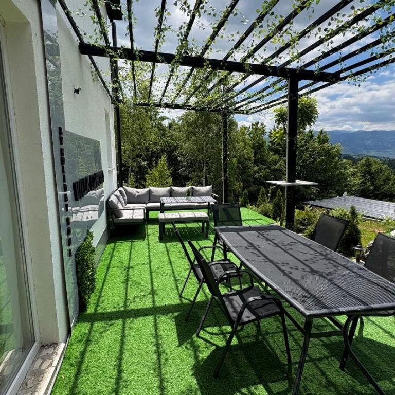 Luxury Villa House with Private Pool, Jacuzzi & Sauna- Sarajevo Trebevic - Luksuzna Vila - 2