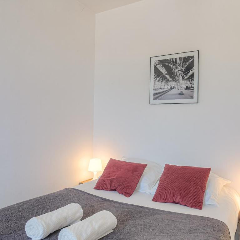 Le Pipet - T2 avec terrasse, vue, à deux pas du théâtre antique - Appartement 1 Chambre - 3