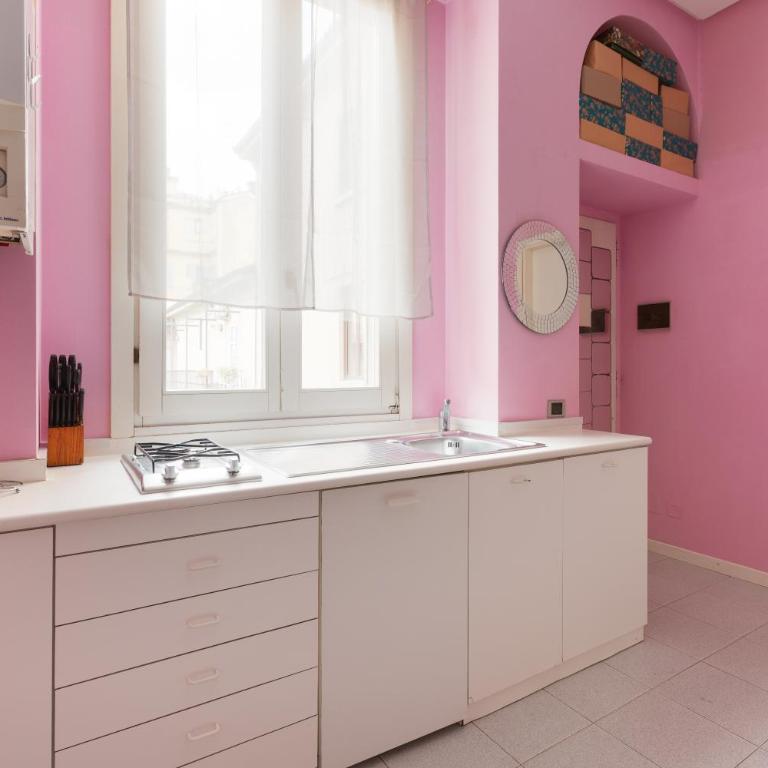 GuestHost - Isola Cosy Pink Studio Apt - Monolocale - 12