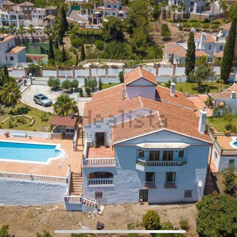 Villa Aroha - Huge Villa, Sea Views & 2 pools - Villa - 30
