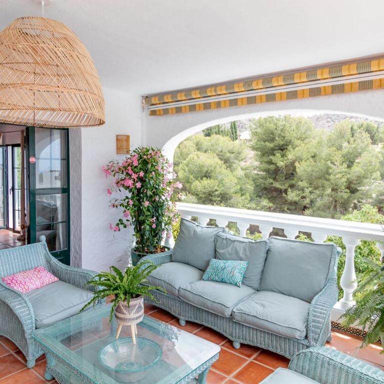 Villa Aroha - Huge Villa, Sea Views & 2 pools - Villa - 77