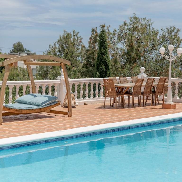 Villa Aroha - Huge Villa, Sea Views & 2 pools - Villa - 82