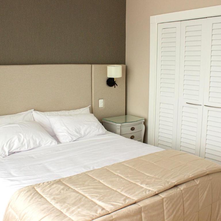 K Suites - Two-Bedroom Standard Apartment - 32