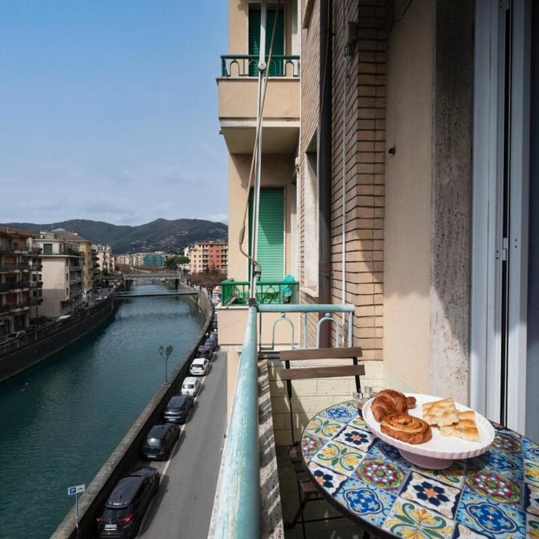 Luxury Center - Next to the Sea- Aria condizionata - Free Parking - Appartamento con 3 Camere da Letto - 74