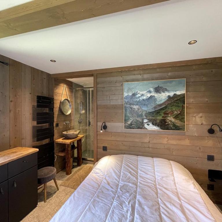 Appartement rénové, 6 pers, 2 ch + coin montagne, centre Crest-Voland, parking, skiroom, WIFI - Three-Bedroom Apartment - 2