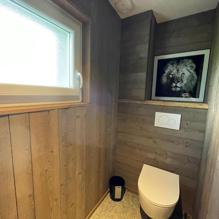 Appartement rénové, 6 pers, 2 ch + coin montagne, centre Crest-Voland, parking, skiroom, WIFI - Three-Bedroom Apartment - 13
