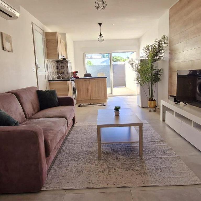 Logement à louer - Maison 2 Chambres - 9