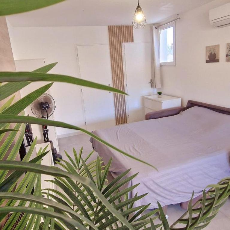 Logement à louer - Maison 2 Chambres - 15