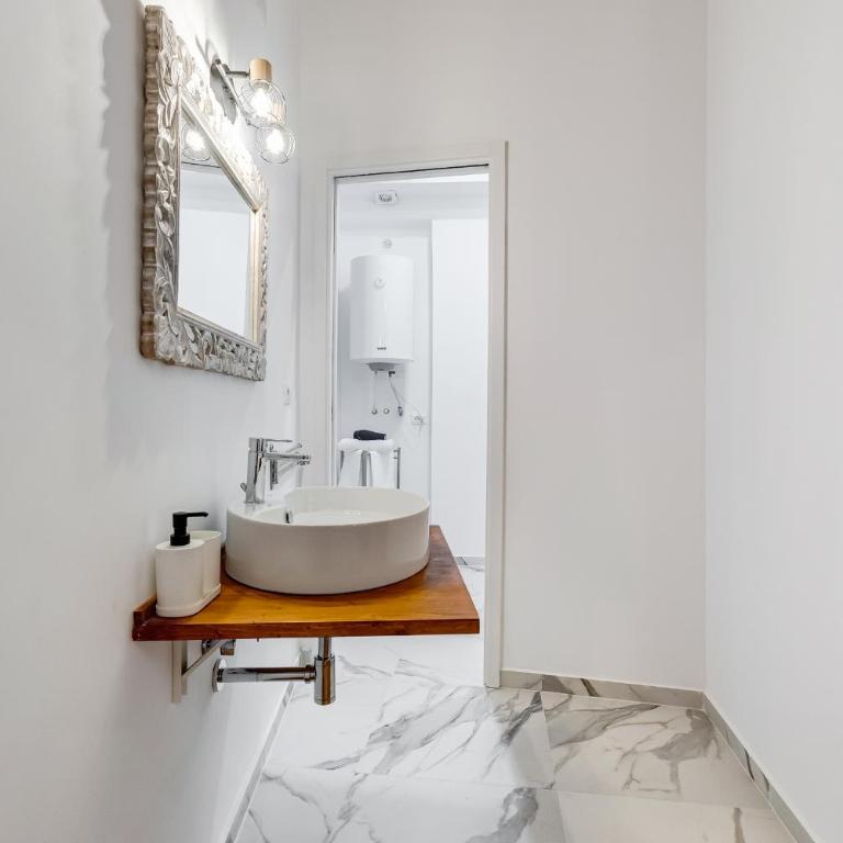 Trastevere One by GHOR - Appartamento con 1 Camera da Letto - 75