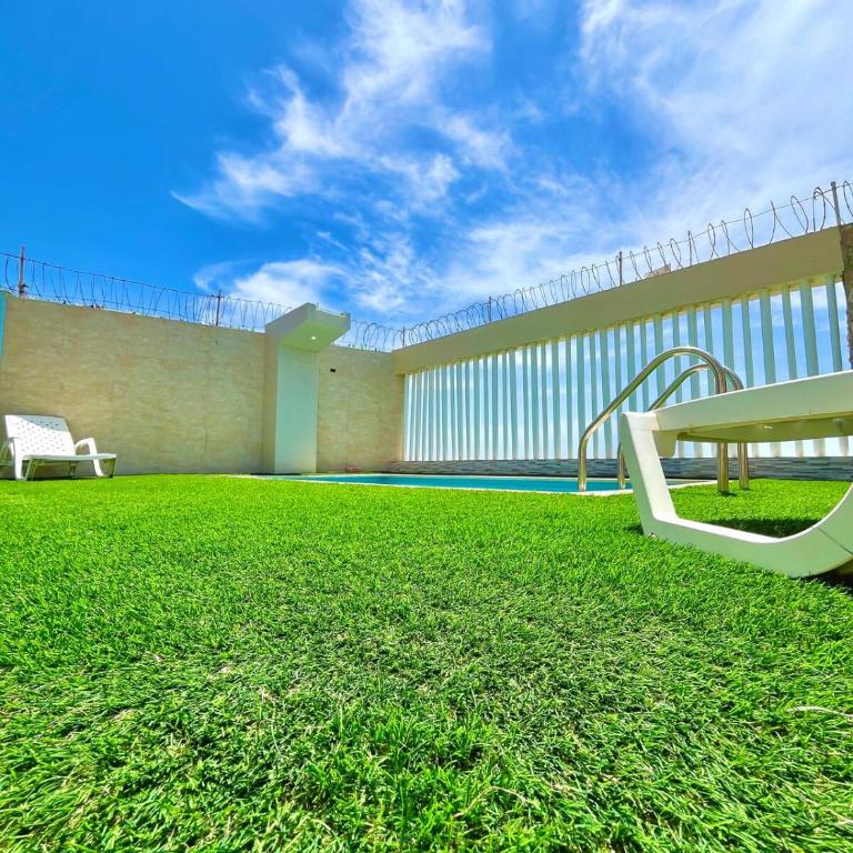 Beachfront Cabin with Private Pool - Villa - 25