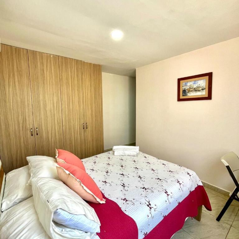 Beachfront Cabin with Private Pool - Villa - 44