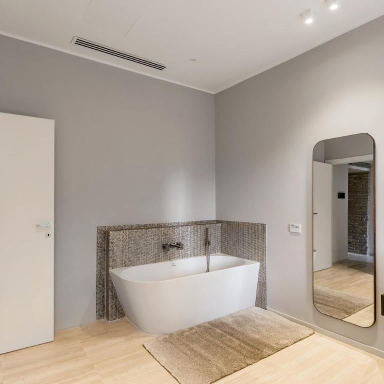 Trastevere Travertino Suite - Appartamento Premium con 5 Camere da Letto - 6