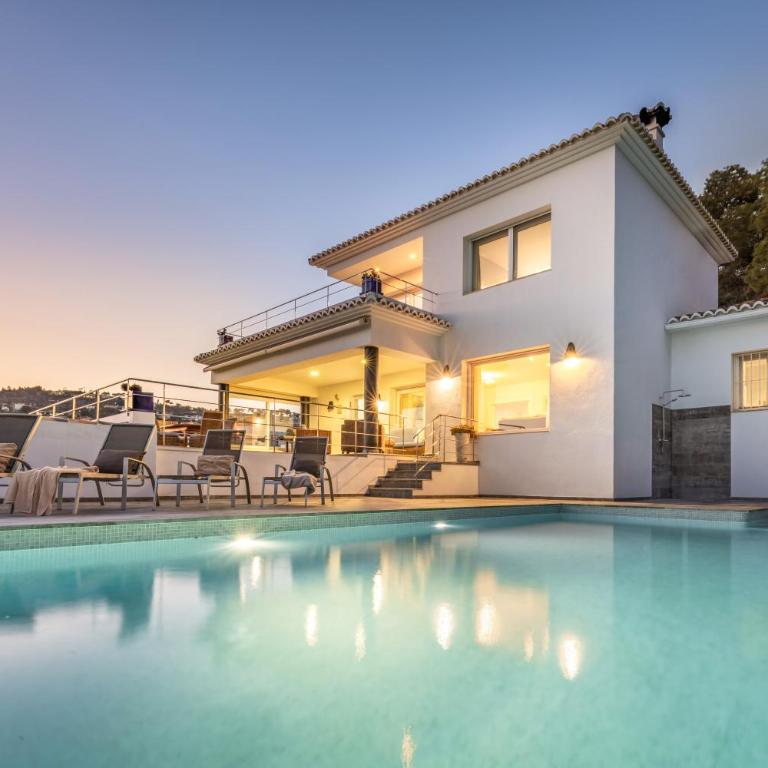 Villa Bernia by Abahana Villas - Villa - 21