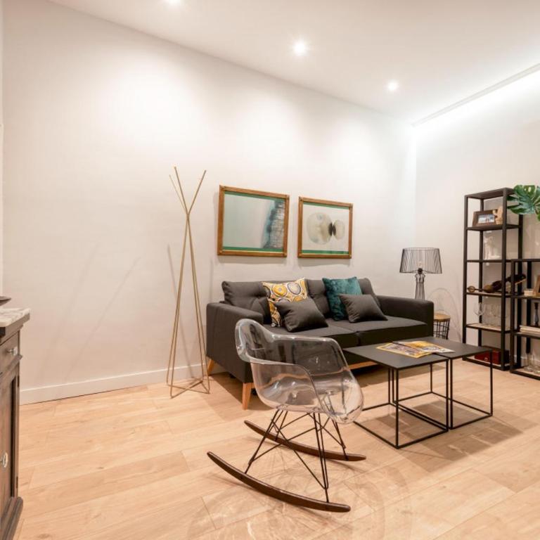 Cozy and Comfortable-1bed 1bath- City center - Apartamento de 2 dormitorios - 1