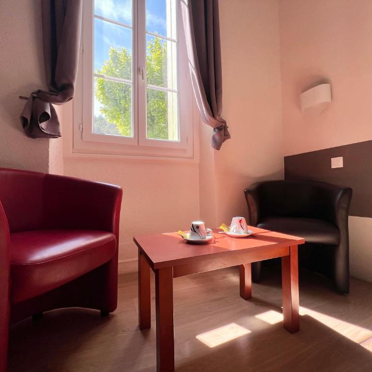 Logis Hotel restaurant des Thermes - Chambre Double Confort - 1
