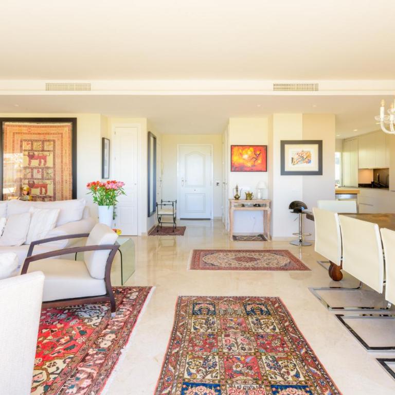 Elviria Hills Penthouse - Idyllic Golf & Sea View Oasis in Marbella - Apartamento de 3 dormitorios con vistas al mar - 6