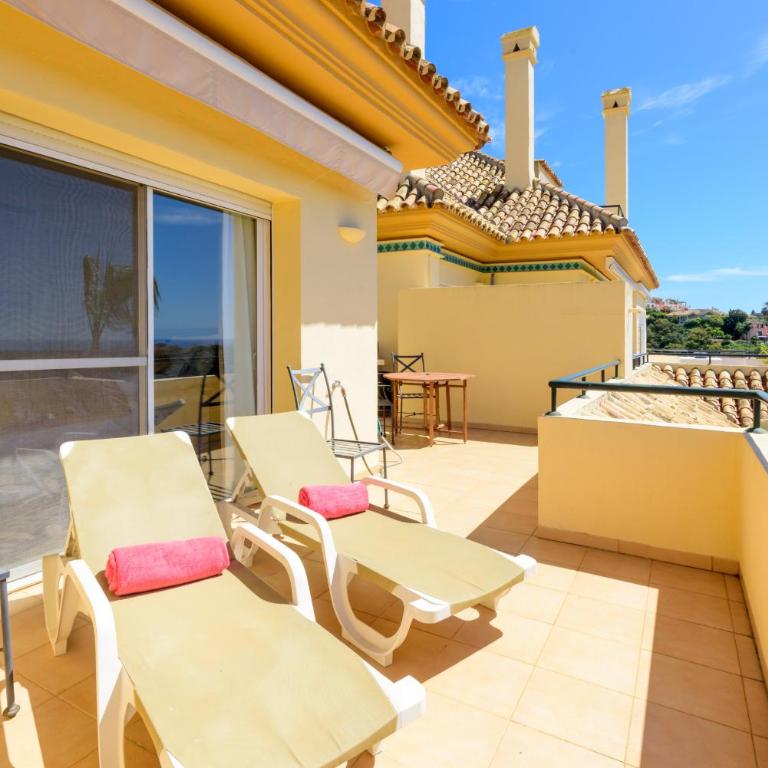 Elviria Hills Penthouse - Idyllic Golf & Sea View Oasis in Marbella - Apartamento de 3 dormitorios con vistas al mar - 29