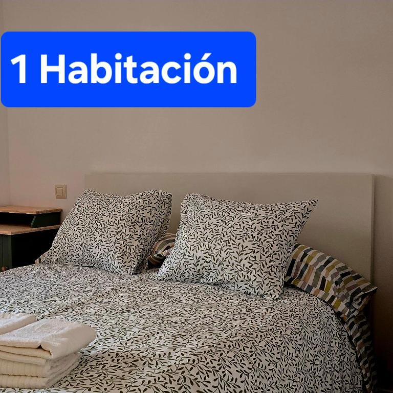 APARTAMENTOS,Puerta de Bisagra-PARKING GRATIS - Apartamento Estándar de 3 dormitorios - 3
