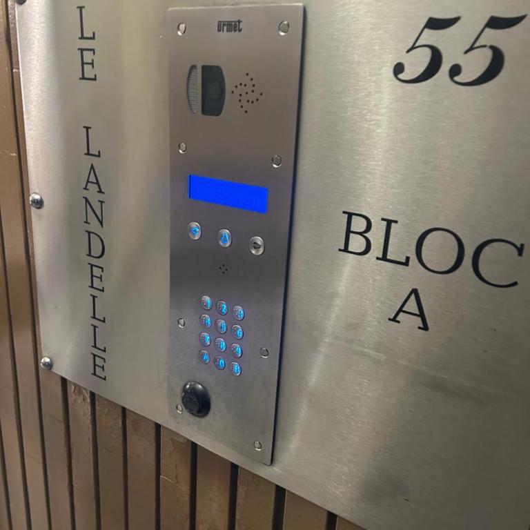 Grand Studio 4 couchages Gare routière et train station Plages et Casino à pied Nespresso Netflix fast Wifi - Appartement 1 Chambre - 16