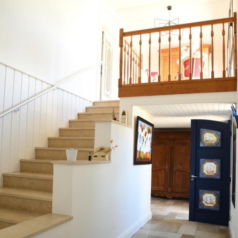 Villa avec piscine chauffée et magnifique vue mer - Villa - 27