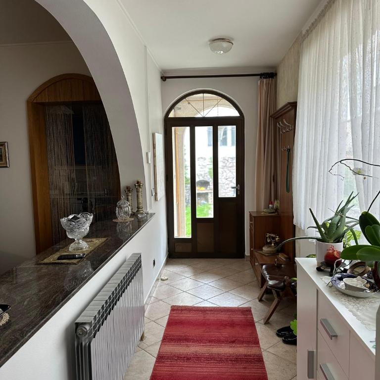 City Center Home - Kuća sa 2 Spavaće Sobe - 14