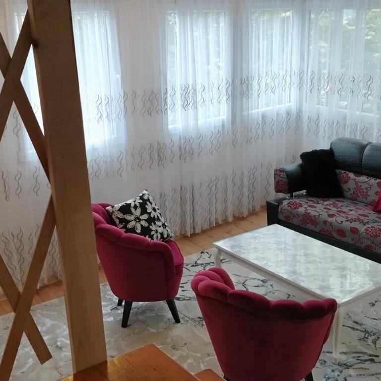 Private 4 Person House Private Garden Free Parking,3 Min Drive to Baščaršija, Old Town Sarajevo - Two-Bedroom Apartment - 17