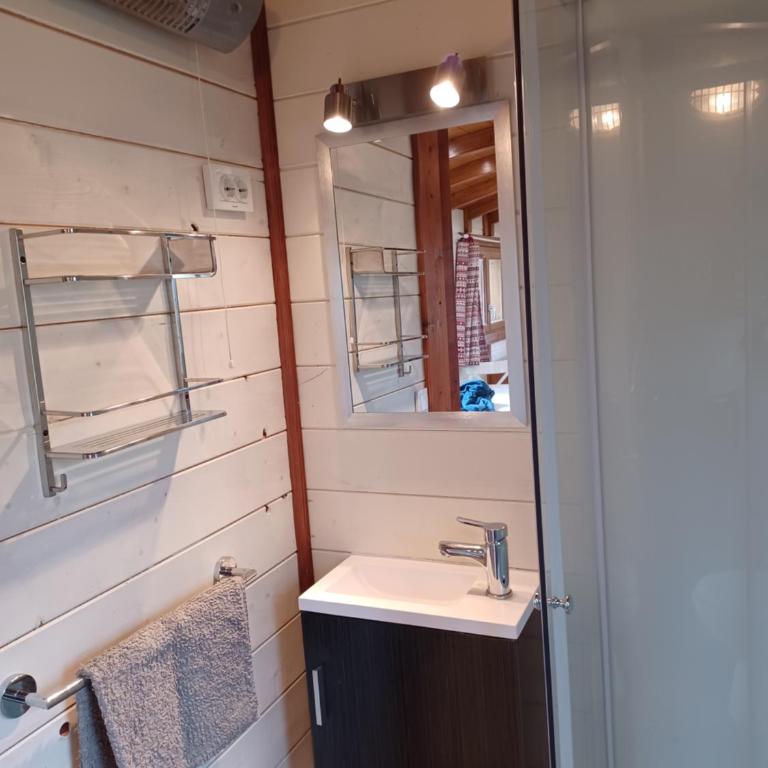 La Roulotte Espérance - Maison 1 Chambre - 8