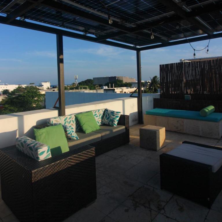 Penthouse with private pool - Three-Bedroom Apartment - 45