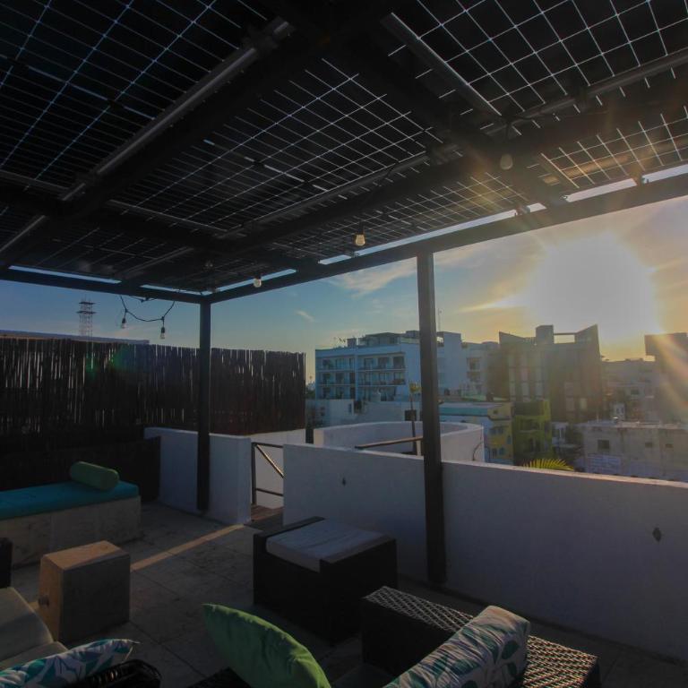 Penthouse with private pool - Three-Bedroom Apartment - 46