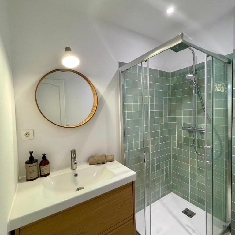Les Appartements de la rue Vial - Two-Bedroom Apartment - 6