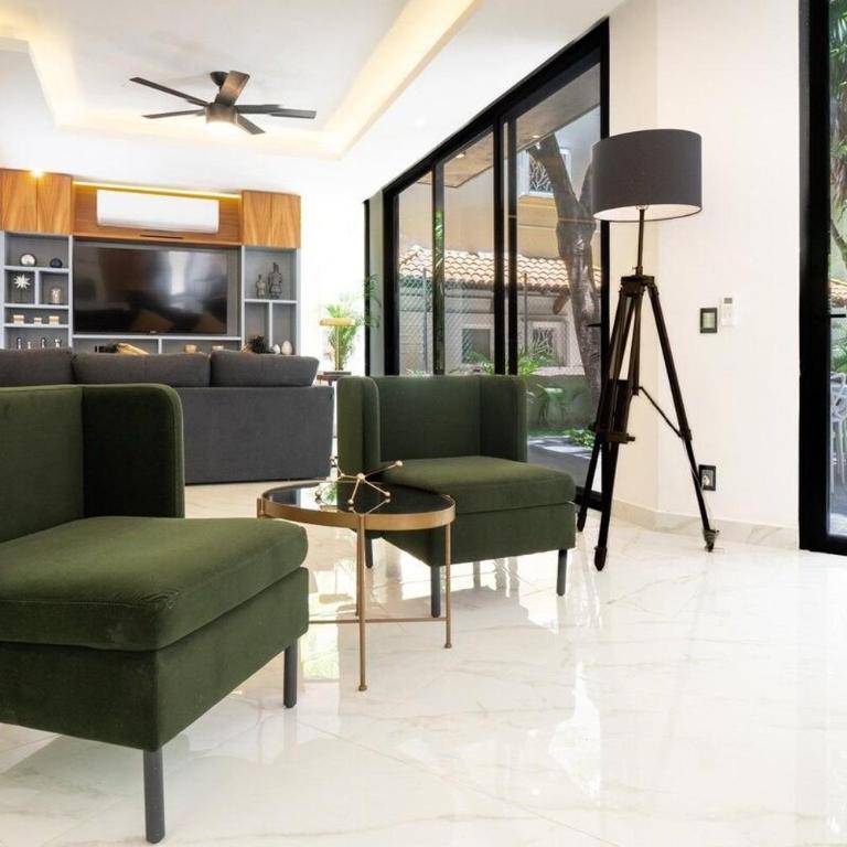 Magnificent Villa one block from Playacar beach - One-Bedroom Apartment - 19